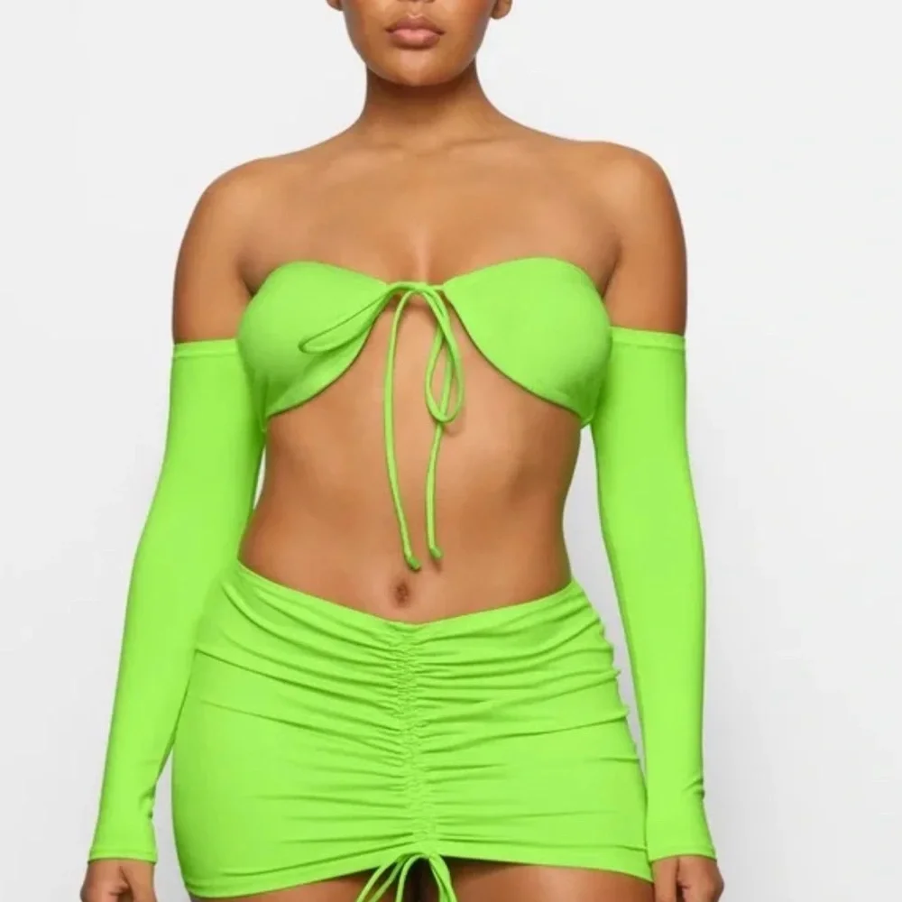 Skims long sleeve bikini top 4x